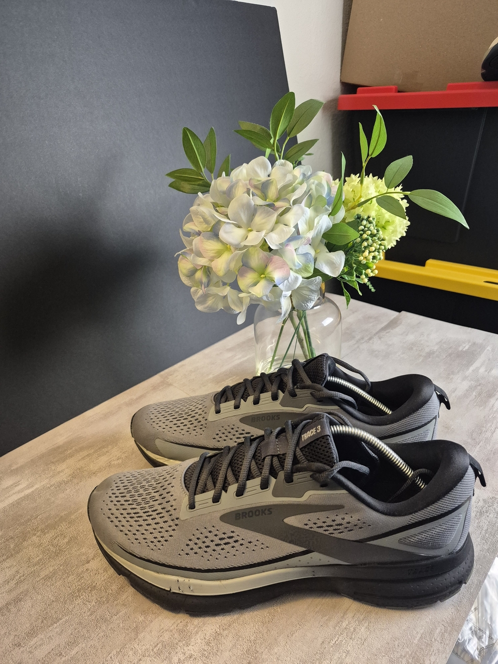 Brooks Gray Men's Athletic Running Shoes. Size 12